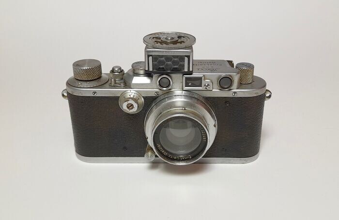 Leica IIIa + Summar 5cm F2.0