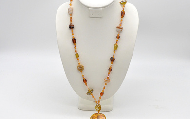 MURANO GLASS BEAD NECKLACE, YELLOW-GOLD WITH GLITTER, HANDMADE, VINTAGE, CA. 100 CM.