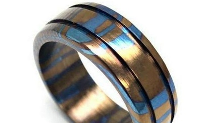 Men's Grooved Dammascus Titanium Ring