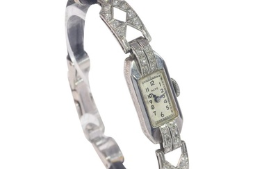 NO RESERVE PRICE Platinum - Bracelet - Diamonds, total diamond weight 0.75 crt, Ladies Watch, Vintage 1920's Art Deco