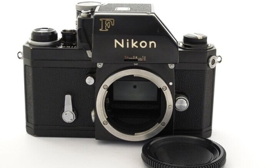 Nikon F mit Photomic FTN analoge Spiegelreflexkamera