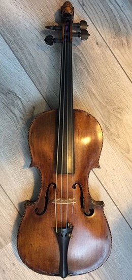 ORIGINAL Johann Uldrarichus Eberll in excellent condition - Lions head - Violin - Czech Republic - 1760