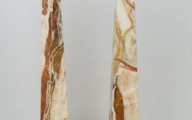 Obelisks in Rosa Levante Marble (2) - Marble - Second half 20th century