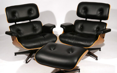 PAIR EAMES LOUNGE CHAIRS