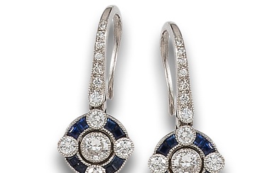 PENDANT EARRINGS, ART DECO STYLE, WITH DIAMONDS AND SAPPHIRES, IN WHITE GOLD