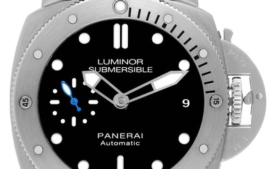 Panerai Luminor Submersible 42mm Steel Mens Watch PAM00682 Box Papers
