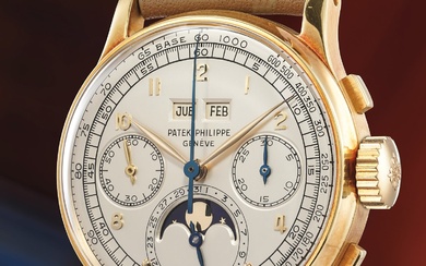 Patek Philippe, Ref. 1518 A superb, very scarce and incredibly sought-after yellow gold perpetual calendar chronograph wristwatch with moonphases