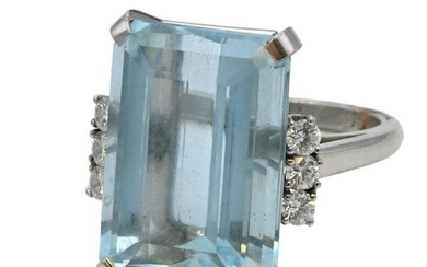 Platinum Aquamarine Ring