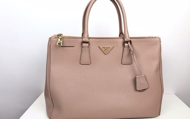 Prada - Galleria Powder Pink Handbag