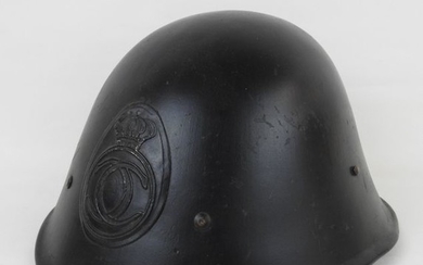 ROMANIA. M38 Dutch type helmet with inner cap...