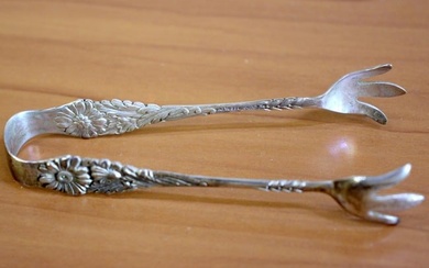 Reed and Barton Sterling Harlequin Daisy Sugar Tongs in Sterling Silver