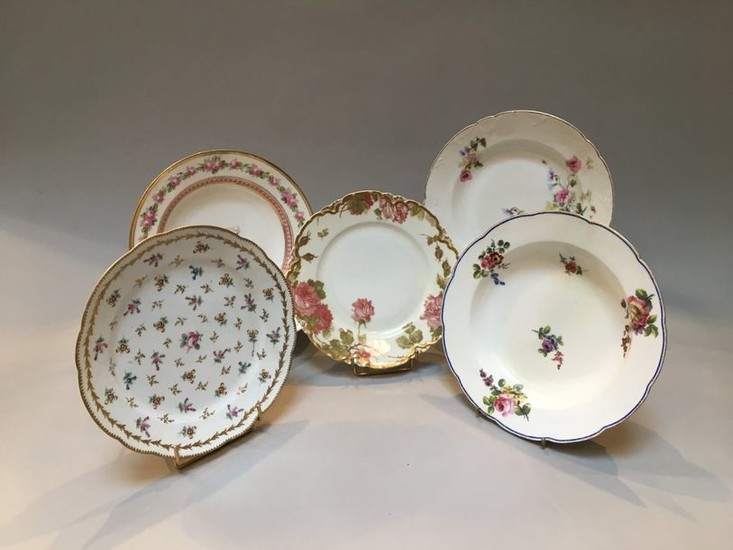 Set of five plates with a flower