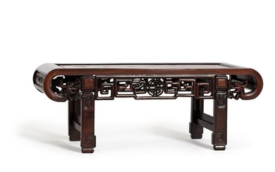 Shanghai Style Kang Table - Rootwood, Rosewood - China - Republic period (1912-1949)