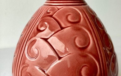 St. Clément France , model VOLUTES __ Art Deco Vaas - Vase - glazed ceramics with Abstract motifs