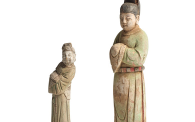 TWO UNUSUAL PAINTED WOOD MALE FIGURES Ming dynasty
