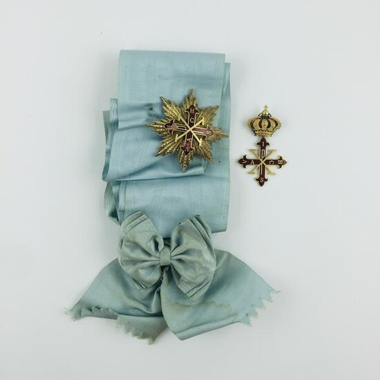 Venera with ribbon and decoration plate