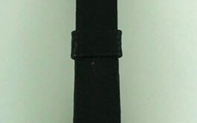 Watchband Cyma in 750°/°° gold, rectangular case, seconds at 6 o'clock, manual movement, gold-plated lizard and barb strap, Circa 1950, (stained back) Gross weight: 26,07g