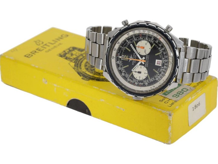 Wristwatch: vintage Breitling Chronograph, Breitling Navitimer 1806 Chrono-Matic, from 1967 with original box