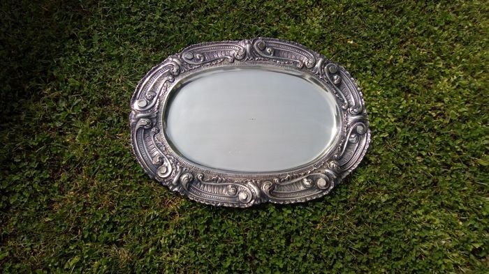 centerpieces-tray-plate. - .800 silver - Italy - Early 20th century