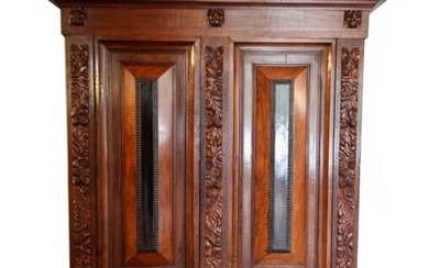two door wardrobe - Oak, and walnut - late 17th - early 18th century