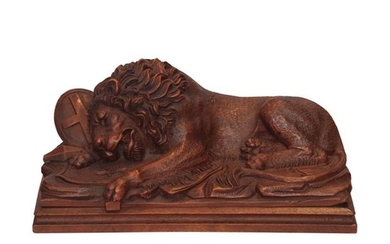 1 Lion of Lucerne in carved wood.