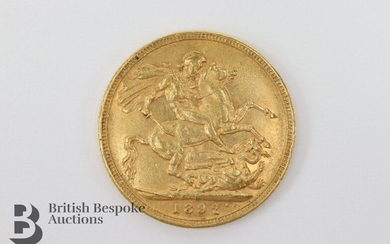 1892 Queen Victoria full gold sovereign, veiled head.
