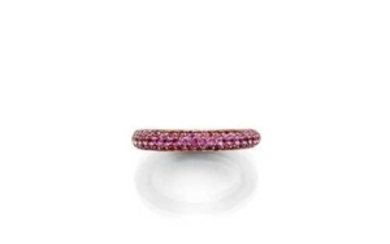 PINK SAPPHIRE RING.