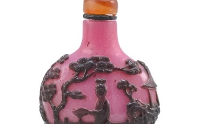 CHINESE OVERLAY GLASS SNUFF BOTTLE With brown figural landscape design on a pink ground. Height 2.4". Stone stopper.