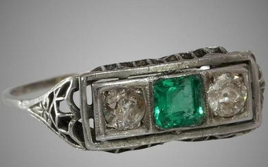 Emerald Diamond Ring | Platinum Art Deco | Vintage