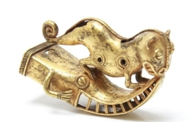 Pre-Columbian Sinu Tumbaga Gold Feline Finial