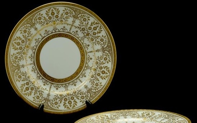 Set of Twelve Minton Gold and White Porcelain Dinner