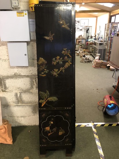 6 Panel double sided Chinese screen painted & decorated in r...