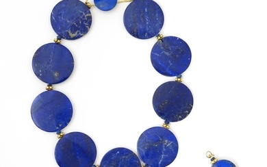 A 20thC necklace set with Lapis lazuli disc beads with yello...