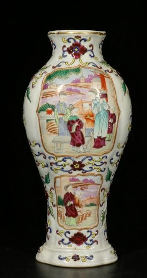 A FAMILLE ROSE VASE WITH FLORAL& LADY FIGURE PATTERN
