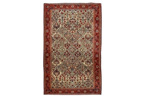 A FINE ANTIQUE SAROUK-FERAGHAN RUG, WEST PERSIA approx