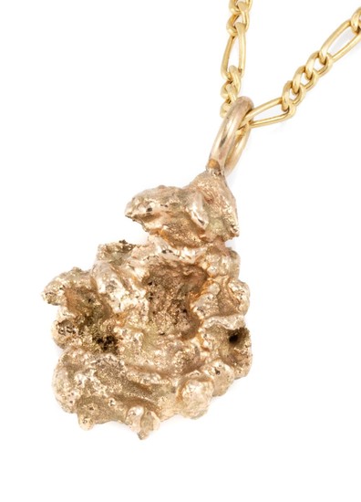 A GOLD NUGGET PENDANT; 10ct gold figaro chain, 1.69g, nugget tests approx. 14ct, wt. 7.78g, length 40cm.