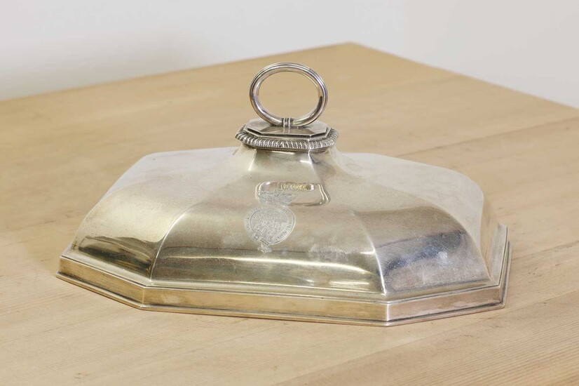 A George III silver serving dish lid