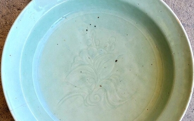 A Large Early Chinese Celadon Bowl Song-Ming? Dynasty