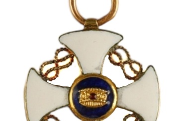 A MINIATURE ITALIAN 'ORDER OF THE CROWN OF ITALY' MEDAL