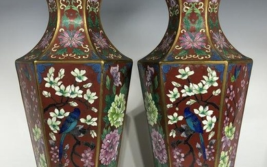 A PAIR OF CHINESE HEXAGONAL CLOISONNE LARGE VASES