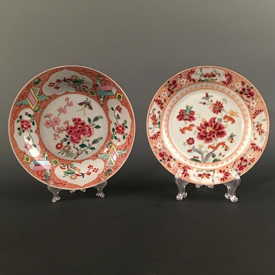 A Pair of Chinese Famille Rose 'Floral' Plate