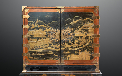 A RARE AND IMPORTANT JAPANESE LACQUER CABINET FOR THE DUTCH MARKET