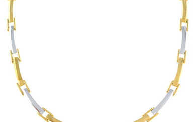 A bi-colour necklace.