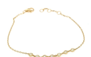 A diamond bracelet set with seven brilliant-cut diamonds totalling app. 0.30 ct., mounted in 14k gold. L. 17–19 cm.