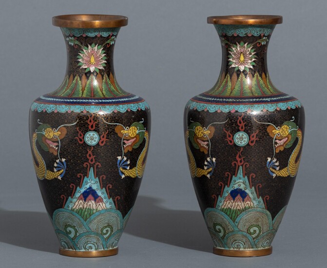 A pair of Chinese cloisonné enamelled 'Dragon' vases, H 27 cm