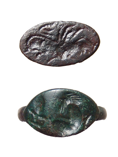 A pair of bronze rings - Greek & Persian
