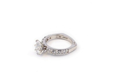 A.JAFFE Pear Shape 1.61 tcw Diamond Engagement Ring 18kt White Gold IGI