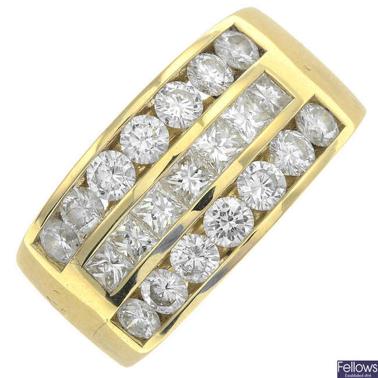 An 18ct gold vari-cut diamond three-row band ring.