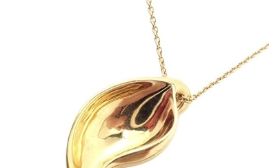Authentic! Vintage Tiffany & Co Peretti 18k Gold Leaf Pendant Necklace 1980