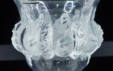 Bibi Hilton's Lalique Crystal Dampierre Birds Vase